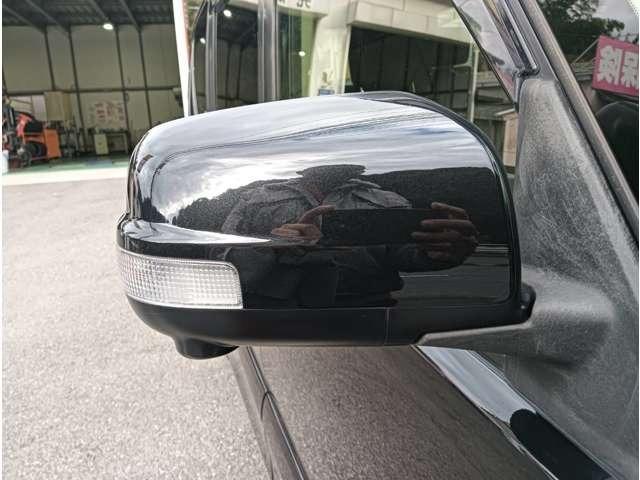 セレナ ハイウェイスター　Ｖセレクション＋セーフティ　ＳＨＶ　純正ナビ　アラビュー　エマージェンシーブレーキ　両側電動スライドドア　アイドリングストップ　スマートキープッシュスタートセキュリティー　ＬＥＤライト（16枚目）