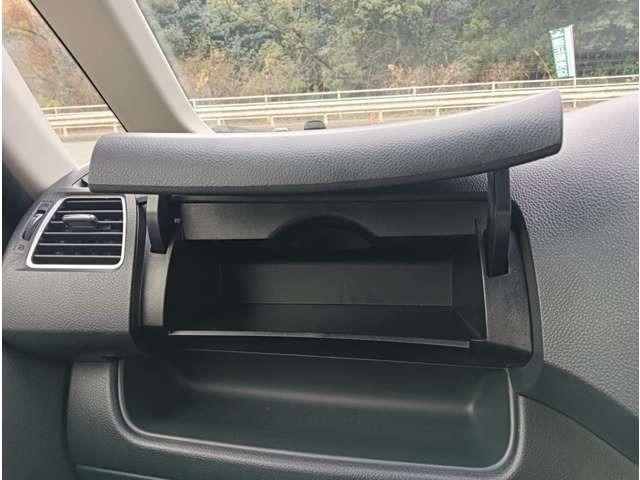 セレナ ハイウェイスター　Ｖセレクション＋セーフティ　ＳＨＶ　純正ナビ　アラビュー　エマージェンシーブレーキ　両側電動スライドドア　アイドリングストップ　スマートキープッシュスタートセキュリティー　ＬＥＤライト（37枚目）