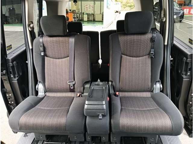 セレナ ハイウェイスター　Ｖセレクション＋セーフティ　ＳＨＶ　純正ナビ　アラビュー　エマージェンシーブレーキ　両側電動スライドドア　アイドリングストップ　スマートキープッシュスタートセキュリティー　ＬＥＤライト（41枚目）