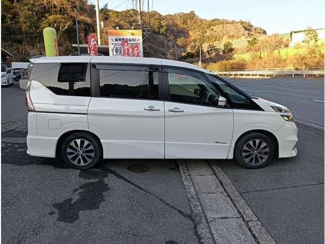 �S�ԗ��A���O���Ƃ����А�C�X�^�b�t�ɂ��N���[�j���O�ςł��B���Ă�����Ċm���߂Ă��������B