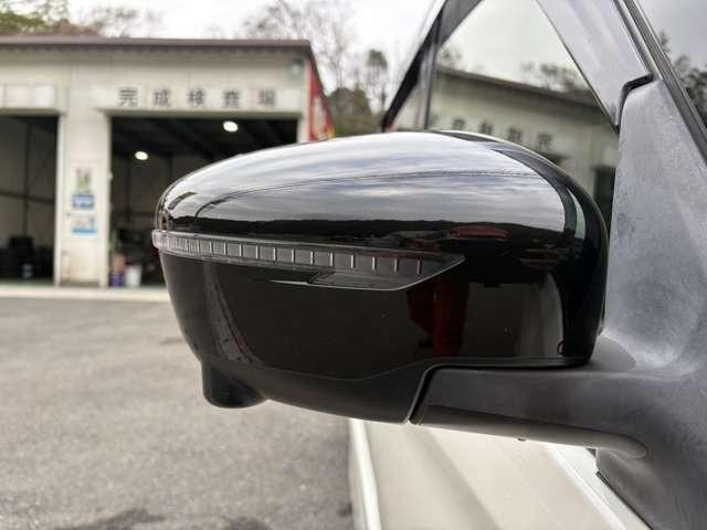 セレナ ｅ－パワー　ハイウェイスターＶ　純正ナビテレビ　後席フリップダウンモニター　プロパイロット　アラウンドビュー　両側電動スライドドア　アイドリングストップ　レーンキープアシスト（17枚目）