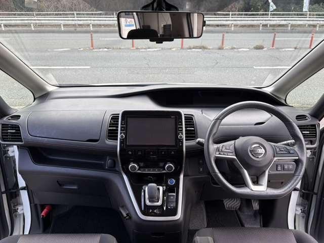 セレナ ｅ－パワー　ハイウェイスターＶ　純正ナビテレビ　後席フリップダウンモニター　プロパイロット　アラウンドビュー　両側電動スライドドア　アイドリングストップ　レーンキープアシスト（32枚目）