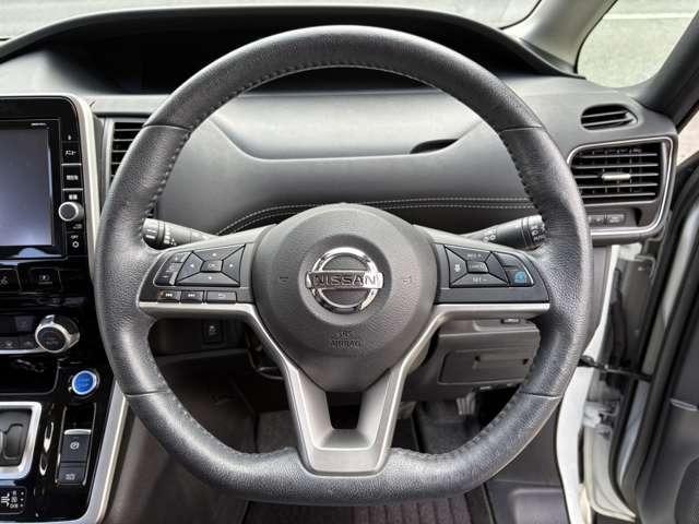 セレナ ｅ－パワー　ハイウェイスターＶ　純正ナビテレビ　後席フリップダウンモニター　プロパイロット　アラウンドビュー　両側電動スライドドア　アイドリングストップ　レーンキープアシスト（33枚目）