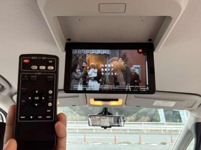 セレナ ｅ－パワー　ハイウェイスターＶ　純正ナビテレビ　後席フリップダウンモニター　プロパイロット　アラウンドビュー　両側電動スライドドア　アイドリングストップ　レーンキープアシスト（52枚目）