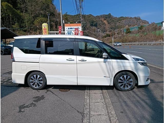 �S�ԗ��A���O���Ƃ����А�C�X�^�b�t�ɂ��N���[�j���O�ςł��B���Ă�����Ċm���߂Ă��������B