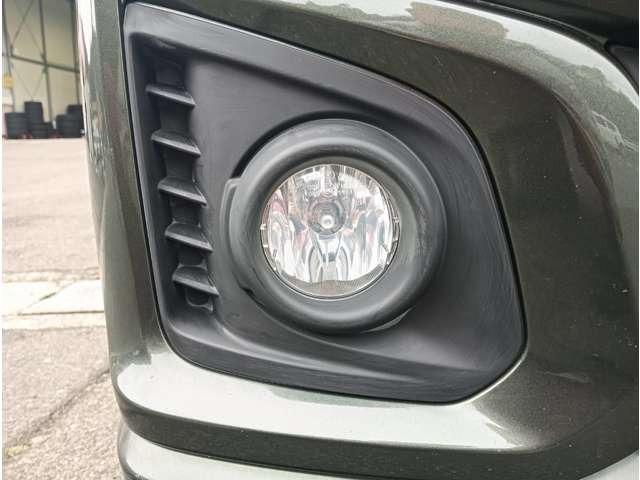 スペーシアカスタム ＧＳ　ＷｅｂＬｉｎｋ対応ディスプレイオーディオ　電動スライドドア　エマージェンシーブレーキ　アイドリングストップ　スマートキー　プッシュスタート　セキュリティー（15枚目）