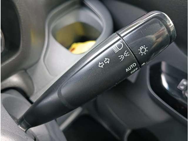 スペーシアカスタム ＧＳ　ＷｅｂＬｉｎｋ対応ディスプレイオーディオ　電動スライドドア　エマージェンシーブレーキ　アイドリングストップ　スマートキー　プッシュスタート　セキュリティー（25枚目）