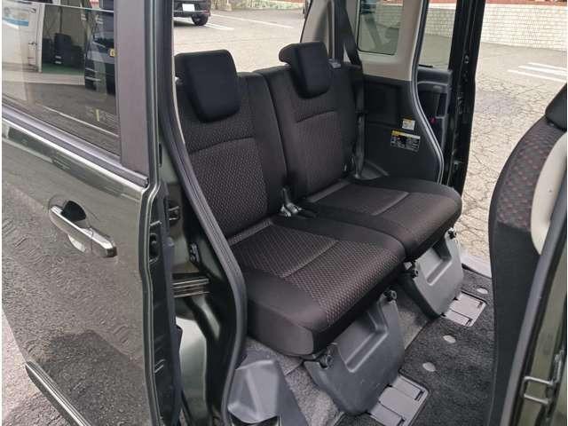 スペーシアカスタム ＧＳ　ＷｅｂＬｉｎｋ対応ディスプレイオーディオ　電動スライドドア　エマージェンシーブレーキ　アイドリングストップ　スマートキー　プッシュスタート　セキュリティー（37枚目）