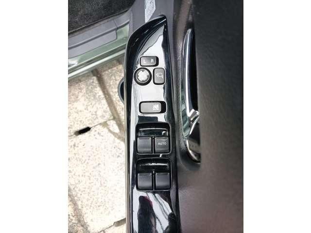 スペーシアカスタム ＧＳ　ＷｅｂＬｉｎｋ対応ディスプレイオーディオ　電動スライドドア　エマージェンシーブレーキ　アイドリングストップ　スマートキー　プッシュスタート　セキュリティー（43枚目）