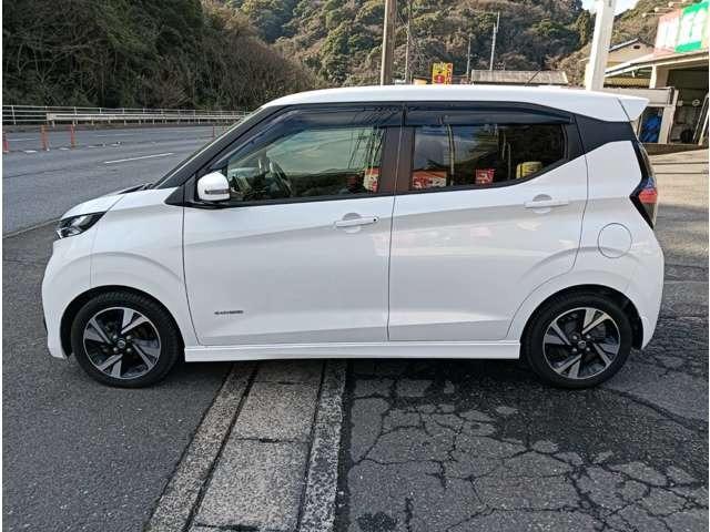 デイズ ハイウェイスター　Ｇターボプロパイロットエディション　ターボ　プロパイロット　ディスプレイオーディオ　エマージェンシーブレーキ　アイドリングストップ　スマートキー　プッシュスタート　セキュリティー（7枚目）