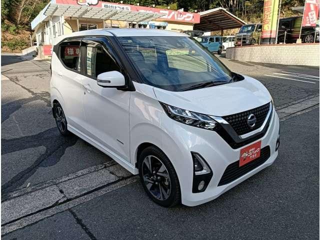 デイズ ハイウェイスター　Ｇターボプロパイロットエディション　ターボ　プロパイロット　ディスプレイオーディオ　エマージェンシーブレーキ　アイドリングストップ　スマートキー　プッシュスタート　セキュリティー（12枚目）