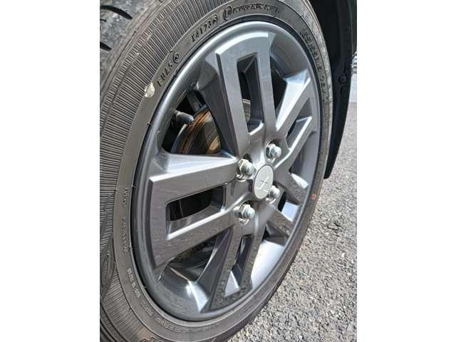 デリカミニ Ｔ　プレミアム　ｐｉｏｎｅｅｒフルセグナビ　アラウンドビュー　両側電動スライドドア　エマージェンシーブレーキ　ＬＥＤライト　アイドリングストップ（19枚目）