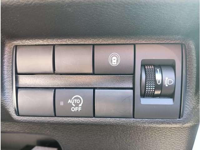 デイズ Ｘ　ｐｉｏｎｅｅｒフルセグナビ　アラウンドビューモニター　エマージェンシーブレーキ　スマートキー　プッシュスタート　セキュリティー（27枚目）