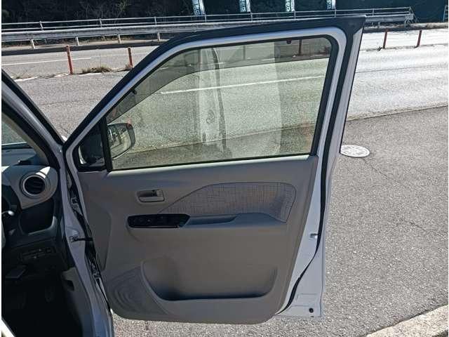 デイズ Ｘ　ｐｉｏｎｅｅｒフルセグナビ　アラウンドビューモニター　エマージェンシーブレーキ　スマートキー　プッシュスタート　セキュリティー（28枚目）