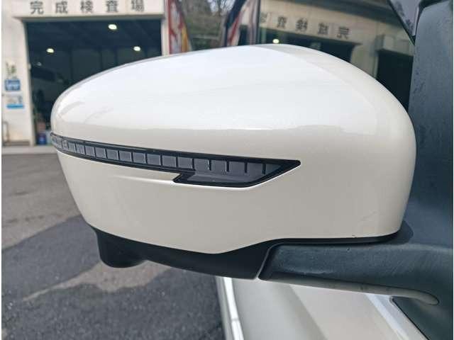 セレナ ハイウェイスター VセレクションII 純正ナビ ETC アラウンドビュー プロパイロット 両側電動スライドドア アイドリングストップ 両側パワースライドドア スマートキー プッシュスタート セキュリティー(17枚目)