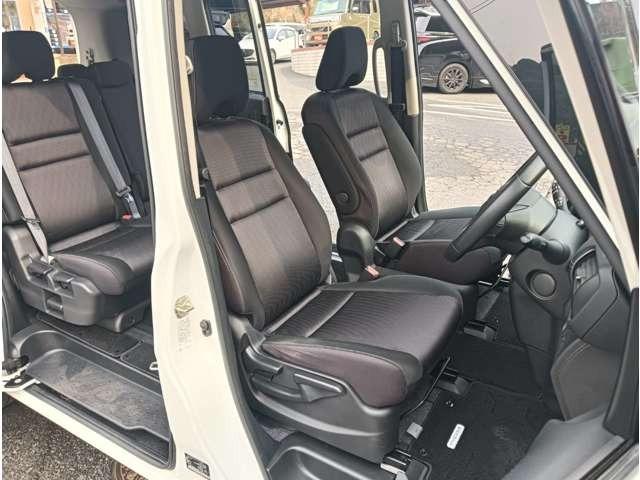 セレナ ハイウェイスター VセレクションII 純正ナビ ETC アラウンドビュー プロパイロット 両側電動スライドドア アイドリングストップ 両側パワースライドドア スマートキー プッシュスタート セキュリティー(20枚目)