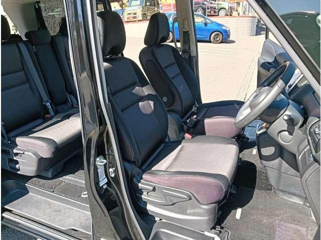 セレナ ハイウェイスター 純正ナビ アラウンドビュー ETC アイドリングストップ 両側スライドドア スマートキー プッシュスタート セキュリティー(20枚目)