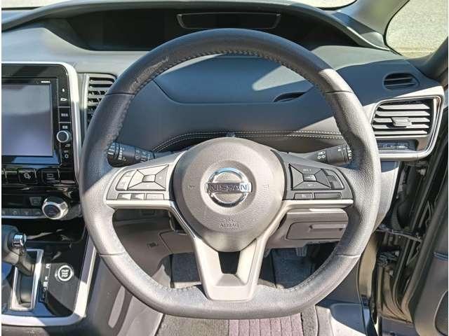 セレナ ハイウェイスター 純正ナビ アラウンドビュー ETC アイドリングストップ 両側スライドドア スマートキー プッシュスタート セキュリティー(21枚目)