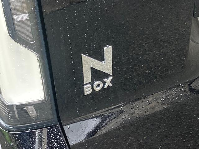 Ｎ－ＢＯＸカスタム ベースグレード　両側電動スライドドア　スマートキー　アイドリングストップ　バックカメラ　ベンチシート　フルフラットシート　シートヒーター　レーンアシスト　ＬＥＤヘッドランプ　クリアランスソナー　アルミホイール（11枚目）