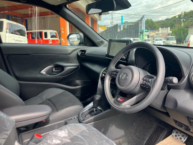 ヤリスクロス ＧＲスポーツ　純正ナビテレビ　アラウンドビューモニター　ＥＴＣ　オートマチックハイビーム　オートライト　クリアランスソナー　ＬＥＤライト（12枚目）