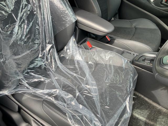 ヤリスクロス ＧＲスポーツ　純正ナビテレビ　アラウンドビューモニター　ＥＴＣ　オートマチックハイビーム　オートライト　クリアランスソナー　ＬＥＤライト（15枚目）