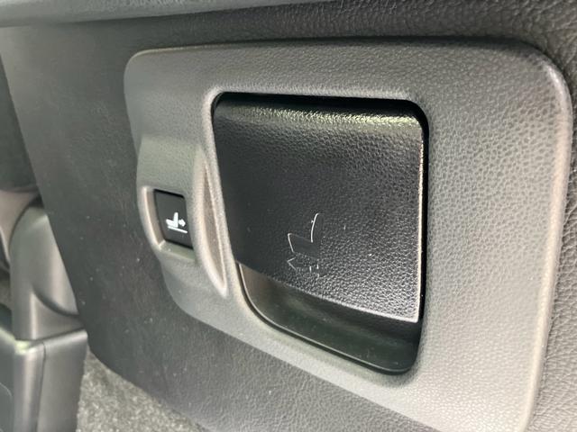 タント カスタムＸセレクション　ナビテレビ　アラウンドビューモニター　ドライブレコーダー　スマートキー　プッシュスタート　セキュリティー　両側パワースライドドア　アイドリングストップ（22枚目）