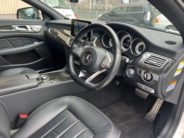 ＣＬＳクラス シューティングブレーク ＣＬＳ４００　シューティングブレーク　６３仕様　ロルフハルトゲ２１インチ　サンルーフ　レザーシート　全席シートヒーター　フルセグＴＶ　バックカメラ　ＥＴＣ　ドラレコ（15枚目）