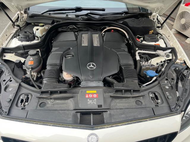 ＣＬＳクラス シューティングブレーク ＣＬＳ４００　シューティングブレーク　６３仕様　ロルフハルトゲ２１インチ　サンルーフ　レザーシート　全席シートヒーター　フルセグＴＶ　バックカメラ　ＥＴＣ　ドラレコ（39枚目）