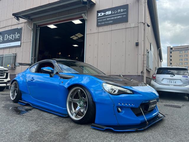 ８６ ＧＴ　ＨＫＳスーパーチャージャー　エアサス公認車輌　レカロシート　ワーク１８インチ　ワイドボディ　オーバーフェンダー（8枚目）