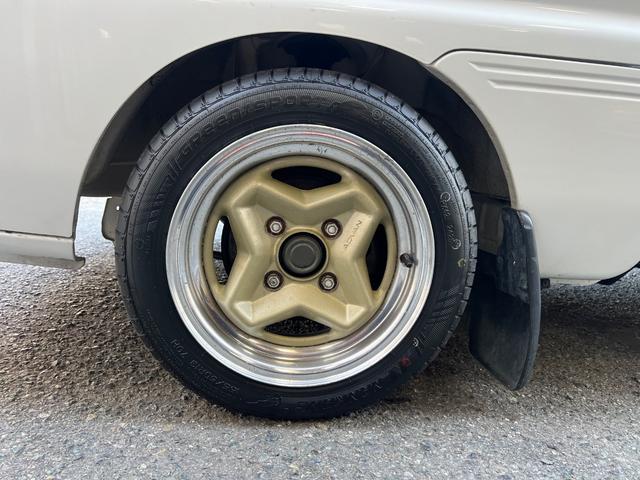 キャリイトラック KU ローダウン アドバン13インチアルミ MT 三方開(8枚目)