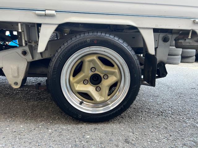 キャリイトラック KU ローダウン アドバン13インチアルミ MT 三方開(9枚目)