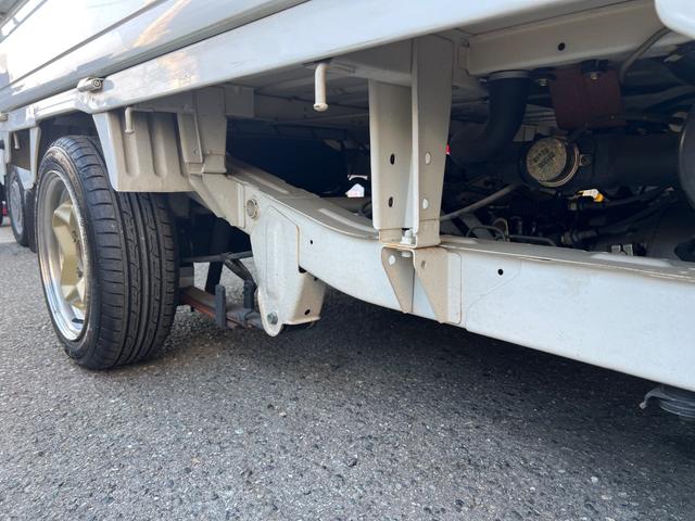 キャリイトラック KU ローダウン アドバン13インチアルミ MT 三方開(21枚目)