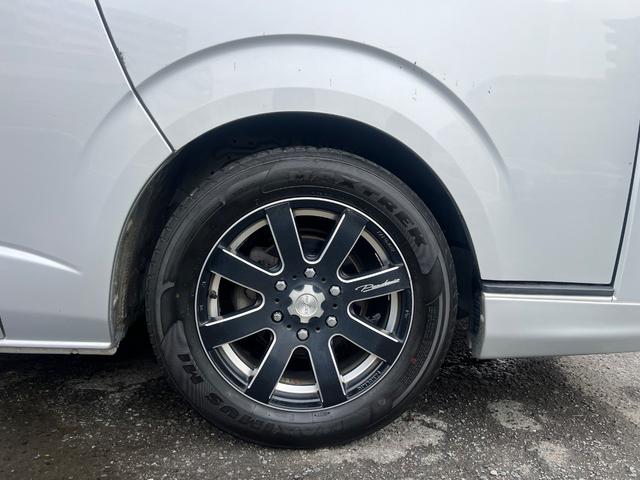 ハイエースバン ロングＤＸ　ＧＬパッケージ　ワンオーナー　ＧＬシート　ＬＥＤヘッドランプ　ＳＤナビ　バックカメラ　ＥＴＣ　シートカバー　タイベル交換済　１７インチアルミ（9枚目）