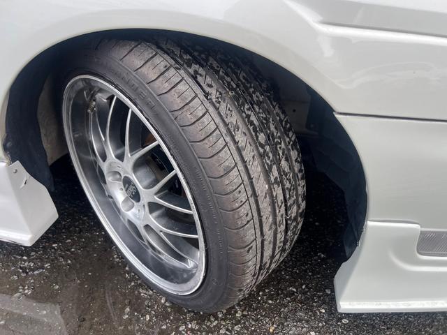 ローレル メダリスト　セレンシア　ＮＡＶＩエディション　車高調　１８インチアルミ　フルエアロ　ＳＤナビ　地デジ　Ｂｌｕｅｔｏｏｔｈ　マフラー（13枚目）