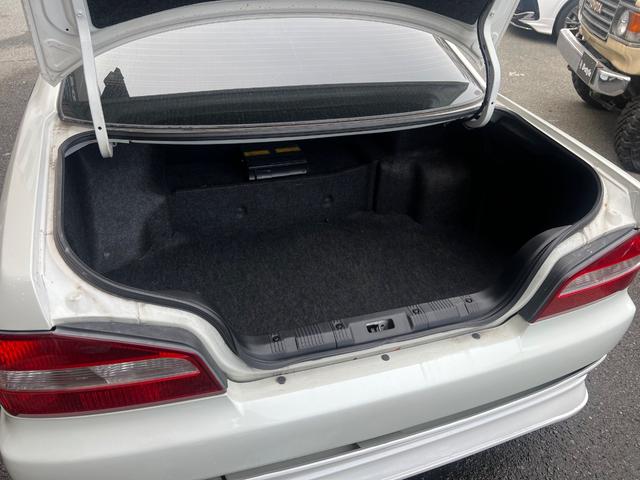 ローレル メダリスト　セレンシア　ＮＡＶＩエディション　車高調　１８インチアルミ　フルエアロ　ＳＤナビ　地デジ　Ｂｌｕｅｔｏｏｔｈ　マフラー（17枚目）