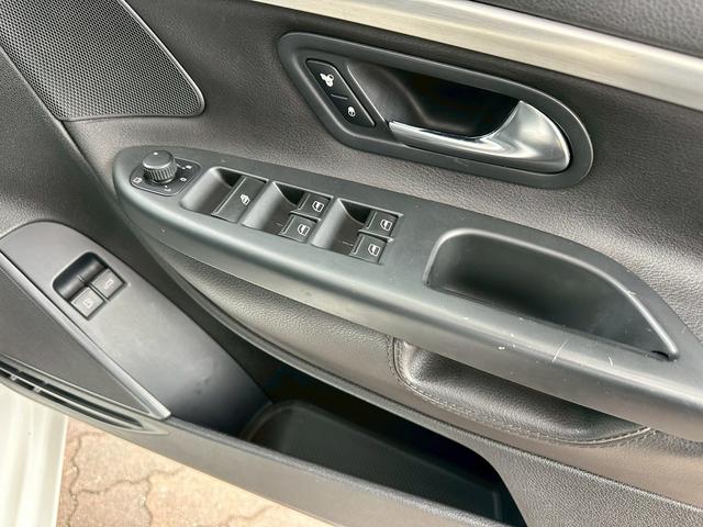 イオス 2.0T(11枚目)