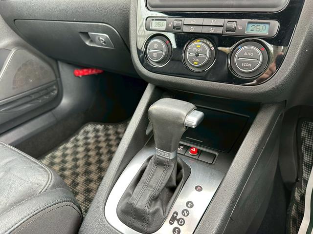 イオス 2.0T(17枚目)