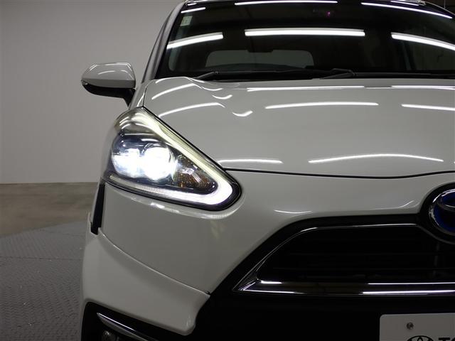 シエンタ ハイブリッドG フルセグ メモリーナビ DVD再生 バックカメラ 衝突被害軽減システム 両側電動スライド LEDヘッドランプ ウオークスルー 乗車定員7人 3列シート 記録簿(9枚目)