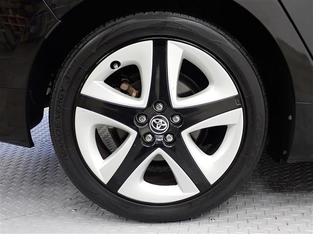 プリウス Ｓツーリングセレクション　フルセグ　メモリーナビ　ＤＶＤ再生　バックカメラ　衝突被害軽減システム　ＥＴＣ　ＬＥＤヘッドランプ　記録簿（7枚目）