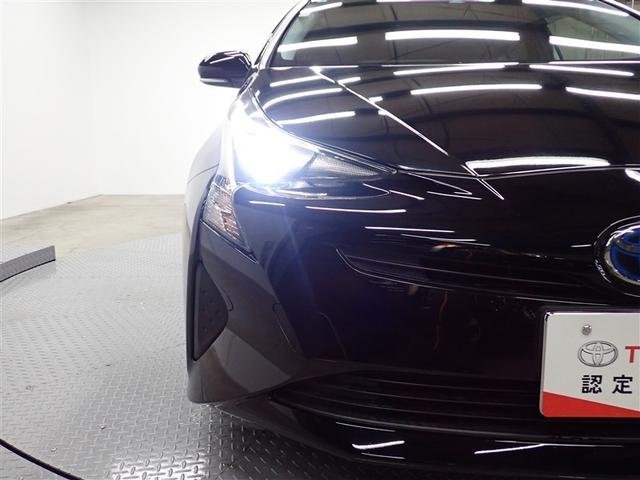 プリウス Ｓツーリングセレクション　フルセグ　メモリーナビ　ＤＶＤ再生　バックカメラ　衝突被害軽減システム　ＥＴＣ　ＬＥＤヘッドランプ　記録簿（10枚目）