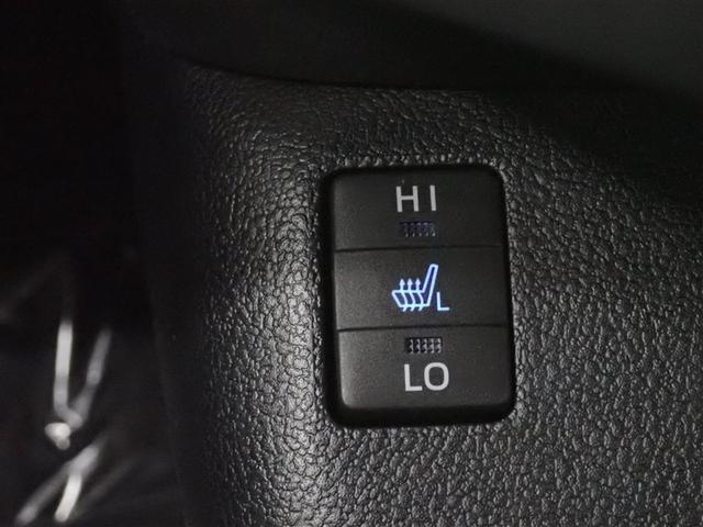 プリウス Ｓツーリングセレクション　フルセグ　メモリーナビ　ＤＶＤ再生　バックカメラ　衝突被害軽減システム　ＥＴＣ　ＬＥＤヘッドランプ　記録簿（32枚目）