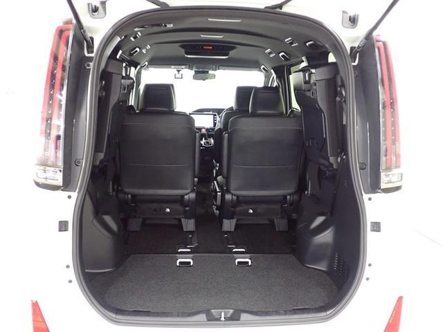 ノア Ｓｉ　ダブルバイビーＩＩＩ　フルセグ　メモリーナビ　ＤＶＤ再生　後席モニター　バックカメラ　衝突被害軽減システム　ＥＴＣ　ドラレコ　両側電動スライド　ＬＥＤヘッドランプ　ウオークスルー　乗車定員７人　３列シート　記録簿（15枚目）