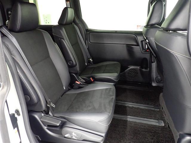 ノア Ｓｉ　ダブルバイビーＩＩＩ　フルセグ　メモリーナビ　ＤＶＤ再生　後席モニター　バックカメラ　衝突被害軽減システム　ＥＴＣ　ドラレコ　両側電動スライド　ＬＥＤヘッドランプ　ウオークスルー　乗車定員７人　３列シート　記録簿（18枚目）