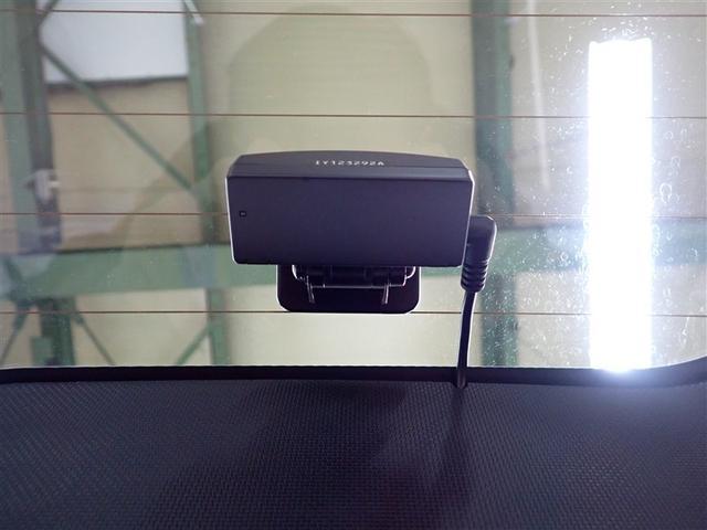 ノア Ｓｉ　ダブルバイビーＩＩＩ　フルセグ　メモリーナビ　ＤＶＤ再生　後席モニター　バックカメラ　衝突被害軽減システム　ＥＴＣ　ドラレコ　両側電動スライド　ＬＥＤヘッドランプ　ウオークスルー　乗車定員７人　３列シート　記録簿（40枚目）