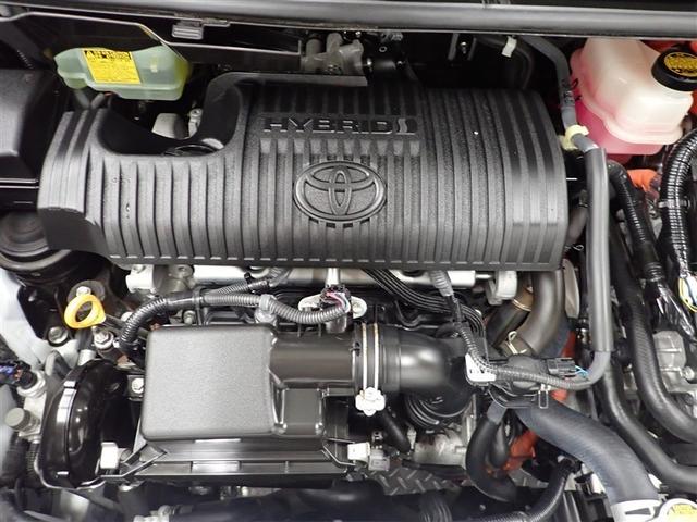 シエンタ ハイブリッドＧ　フルセグ　メモリーナビ　ＤＶＤ再生　バックカメラ　衝突被害軽減システム　ＥＴＣ　両側電動スライド　ウオークスルー　乗車定員７人　３列シート　記録簿（6枚目）