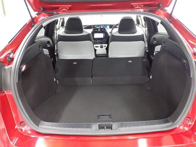 プリウス Sツーリングセレクション フルセグ メモリーナビ DVD再生 バックカメラ 衝突被害軽減システム ETC ドラレコ LEDヘッドランプ(13枚目)