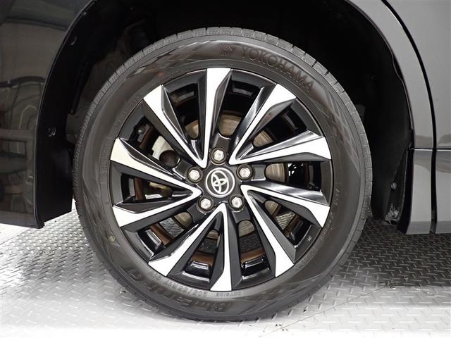 �������h���X�A�b�v���Ă���鏃���A���~�z�C�[��