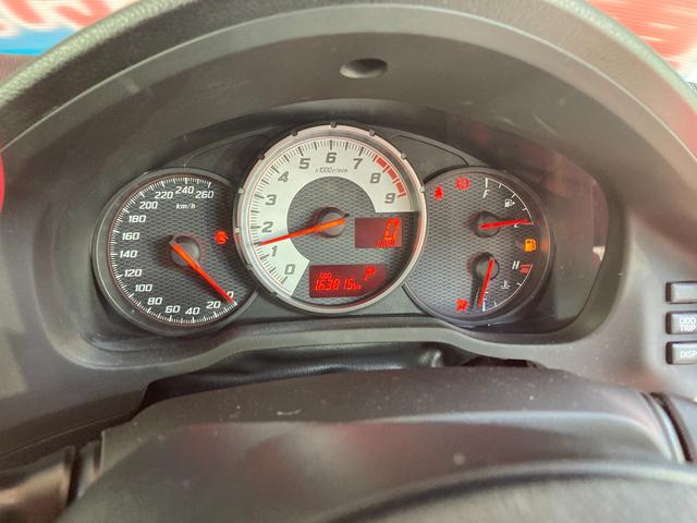 ８６ ＧＴリミテッド　ＥＴＣ　バックカメラ　ＴＶ　ＡＴ　ＨＩＤ　ＬＥＤヘッドランプ　スマートキー　シートヒーター　エアロ　アルミホイール　盗難防止システム　衝突安全ボディ　ＡＢＳ　ＥＳＣ　ＵＳＢ　Ｂｌｕｅｔｏｏｔｈ（21枚目）