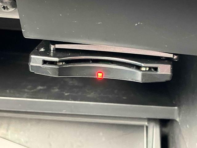 セレナ ハイウェイスター　ＥＴＣ　全周囲カメラ　ナビ　ＴＶ　オートクルーズコントロール　衝突被害軽減システム　両側電動スライドドア　オートライト　スマートキー　アイドリングストップ　電動格納ミラー　後席モニター　３列シート（6枚目）