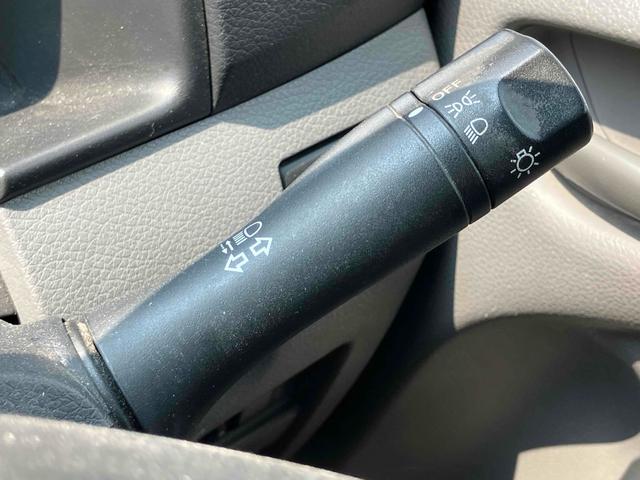 ＮＶ３５０キャラバンバン ロングＤＸ　ＥＴＣ　バックカメラ　ナビ　ＴＶ　キーレスエントリー　ＡＴ　ＣＤ　ＤＶＤ再生　ＵＳＢ　ミュージックプレイヤー接続可　エアコン　パワーウィンドウ　運転席エアバッグ　助手席エアバッグ（31枚目）